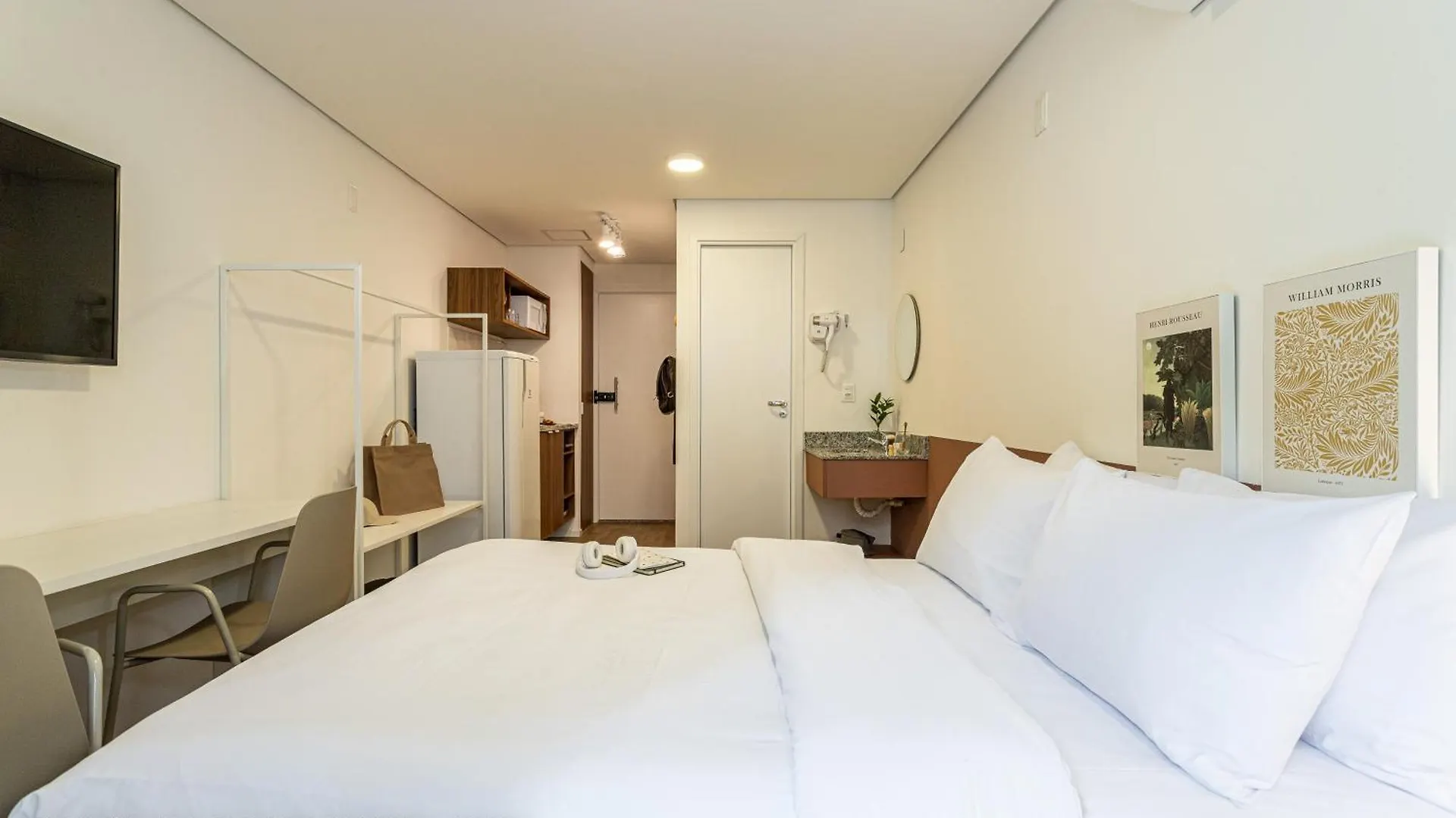Predio Novo Proximo Ao Mackenzie E Ao Metro - Gal Yuca Apartamento São Paulo 0*,  Brasil