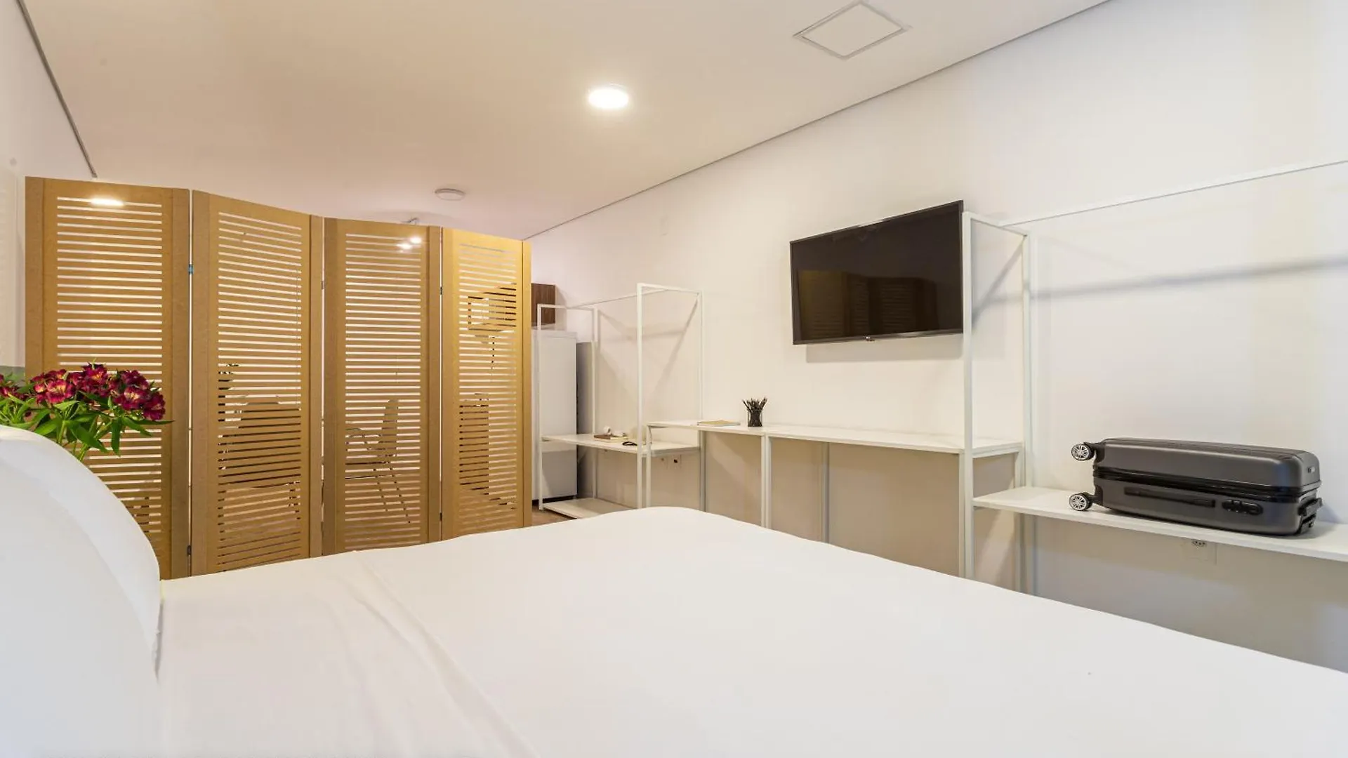 Predio Novo Proximo Ao Mackenzie E Ao Metro - Gal Yuca Apartamento São Paulo 0*,
