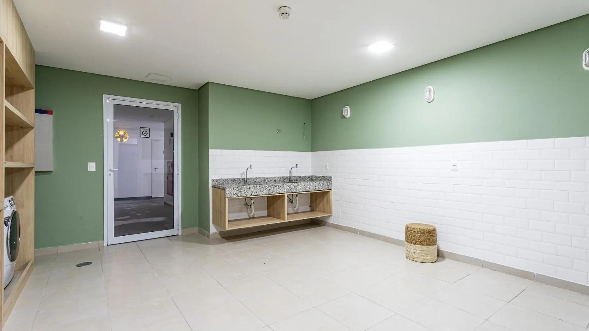 Predio Novo Proximo Ao Mackenzie E Ao Metro - Gal Yuca Apartman São Paulo 0*,  Brazília